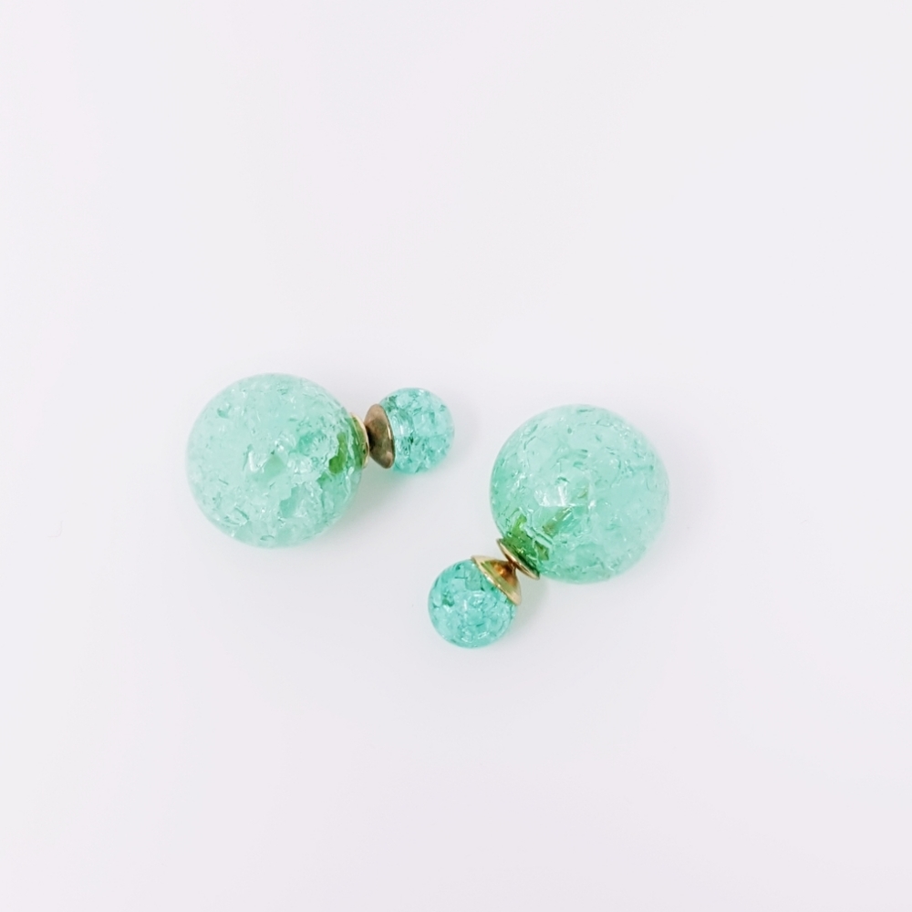 Cute Double Sided Earrings - Picture 6 of 8